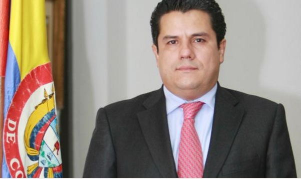 Noticia Regulacion Alumbrado Publico CCE