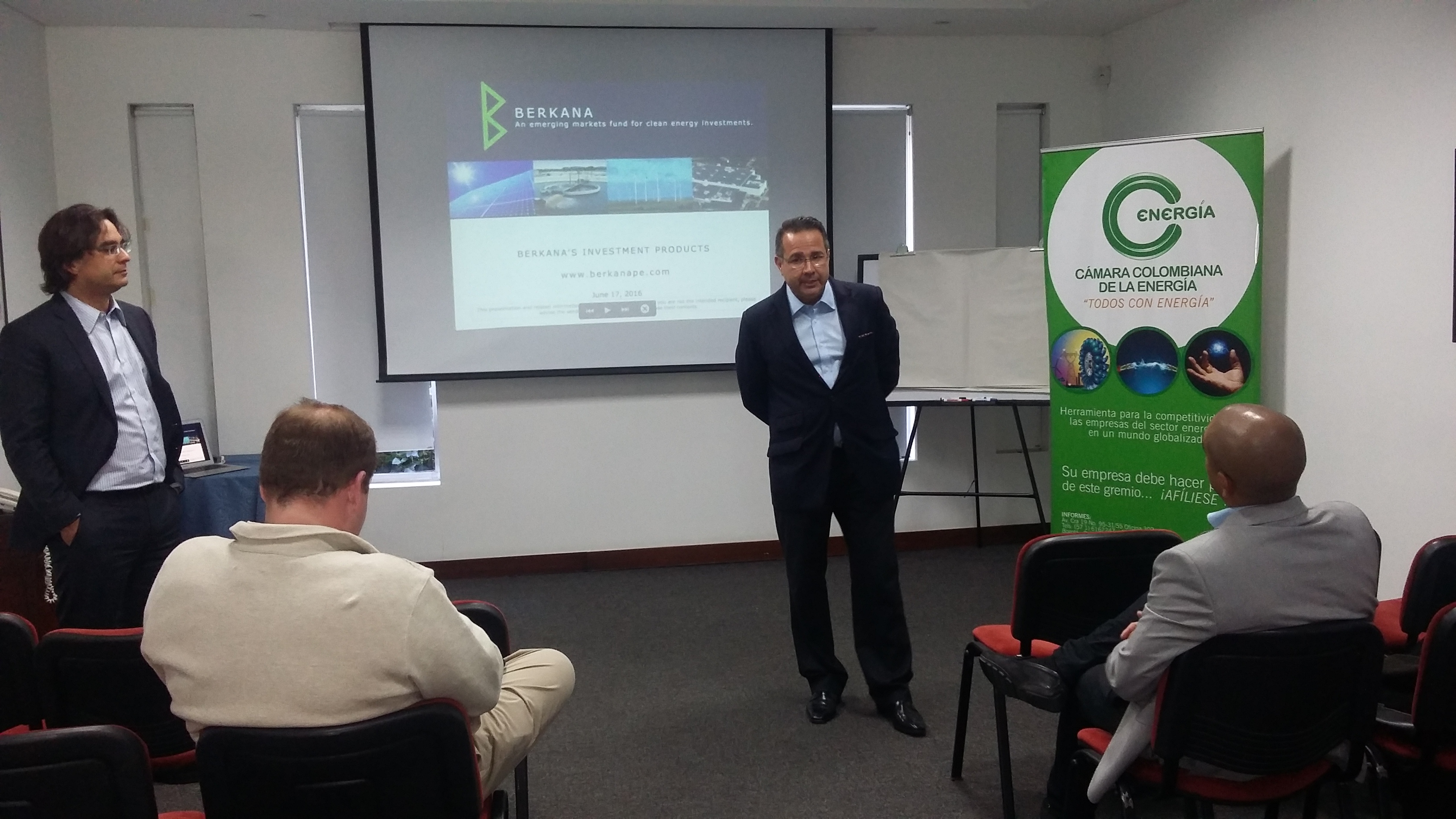 NOSOTROS DOCUMENTOS PRENSA AFILIADOS EVENTOS MESAS DE TRABAJO CONTACTO INICIAR SESION Inicio Nosotros Documentos Prensa Afiliados Eventos Mesas de trabajo Contacto Iniciar Sesion JORNADA DE TRABAJO CON LA ADMINISTRADORA DE FONDOS DE INVERSIÓN BERKANA